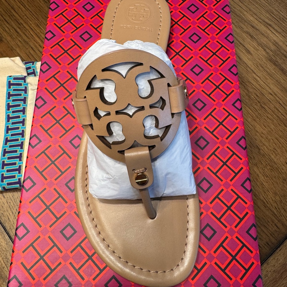 Tory Burch Camel Brown Sandals